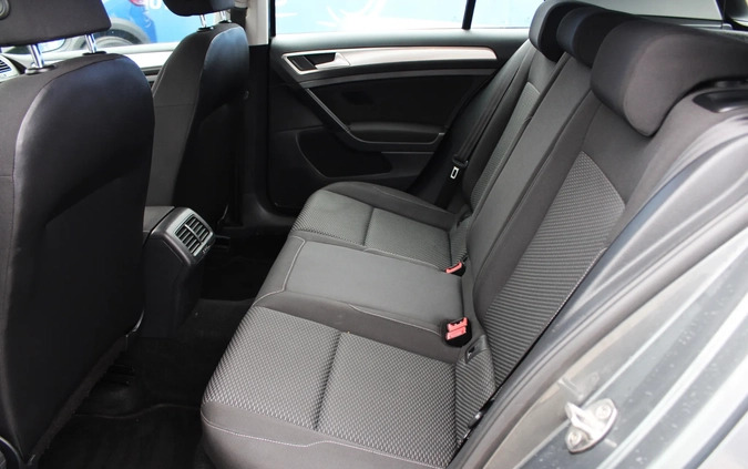 Volkswagen Golf cena 53900 przebieg: 112000, rok produkcji 2019 z Czersk małe 407